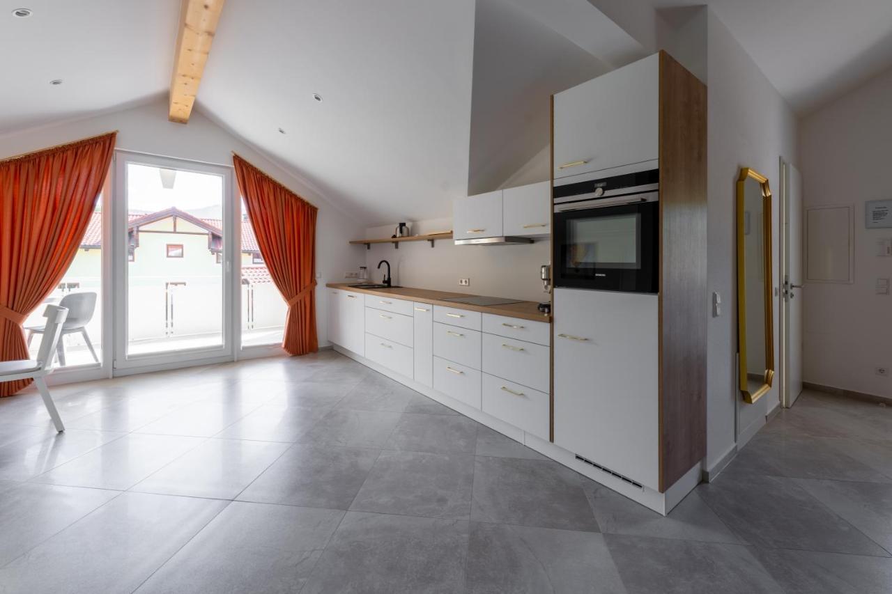 Siegsdorf Suiten ภายนอก รูปภาพ