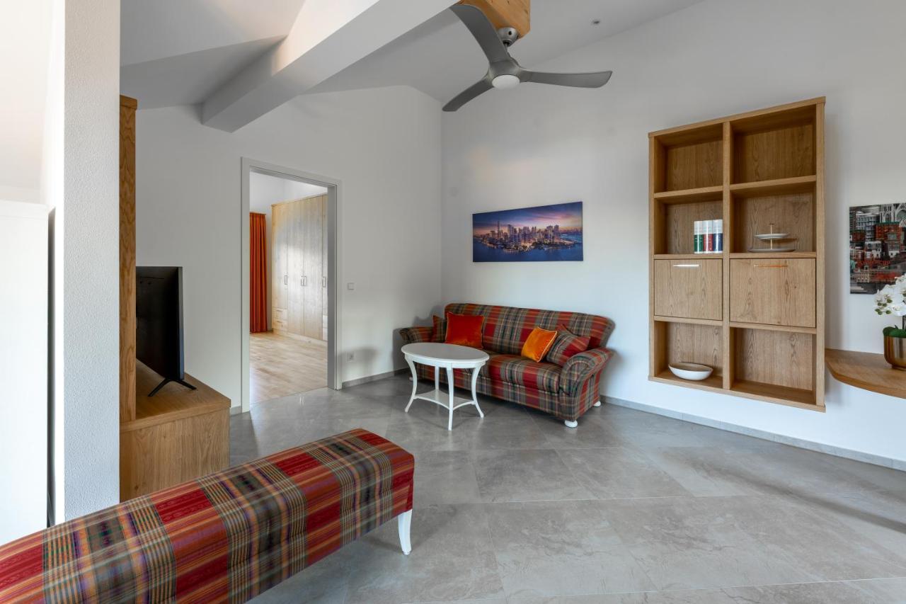 Siegsdorf Suiten ภายนอก รูปภาพ